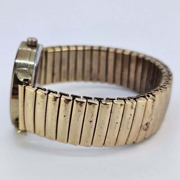 Leoma Lovegrove Women's Watch 34MM Butterfly Dial Gold Bracelet 6" New Battery - Picture 7 of 12